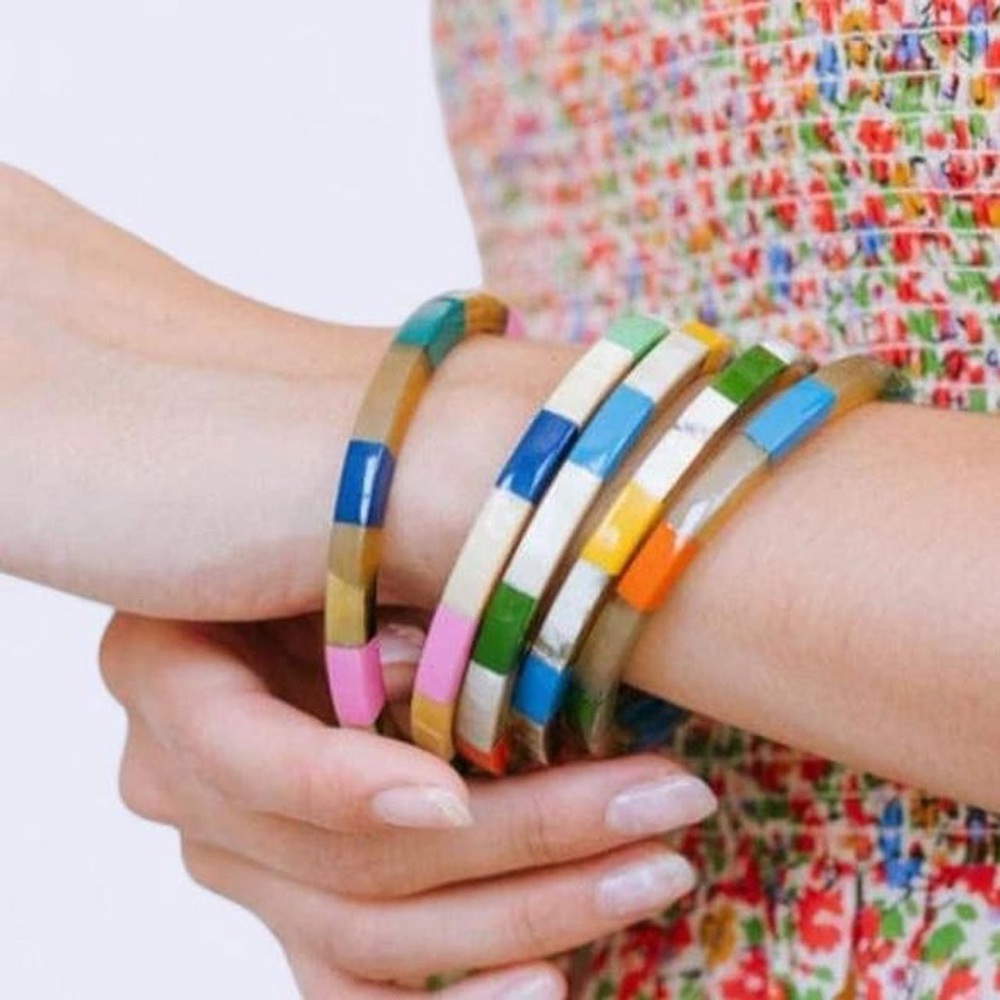 Multicolored Acrylic Bangles - Picture 7 of 7